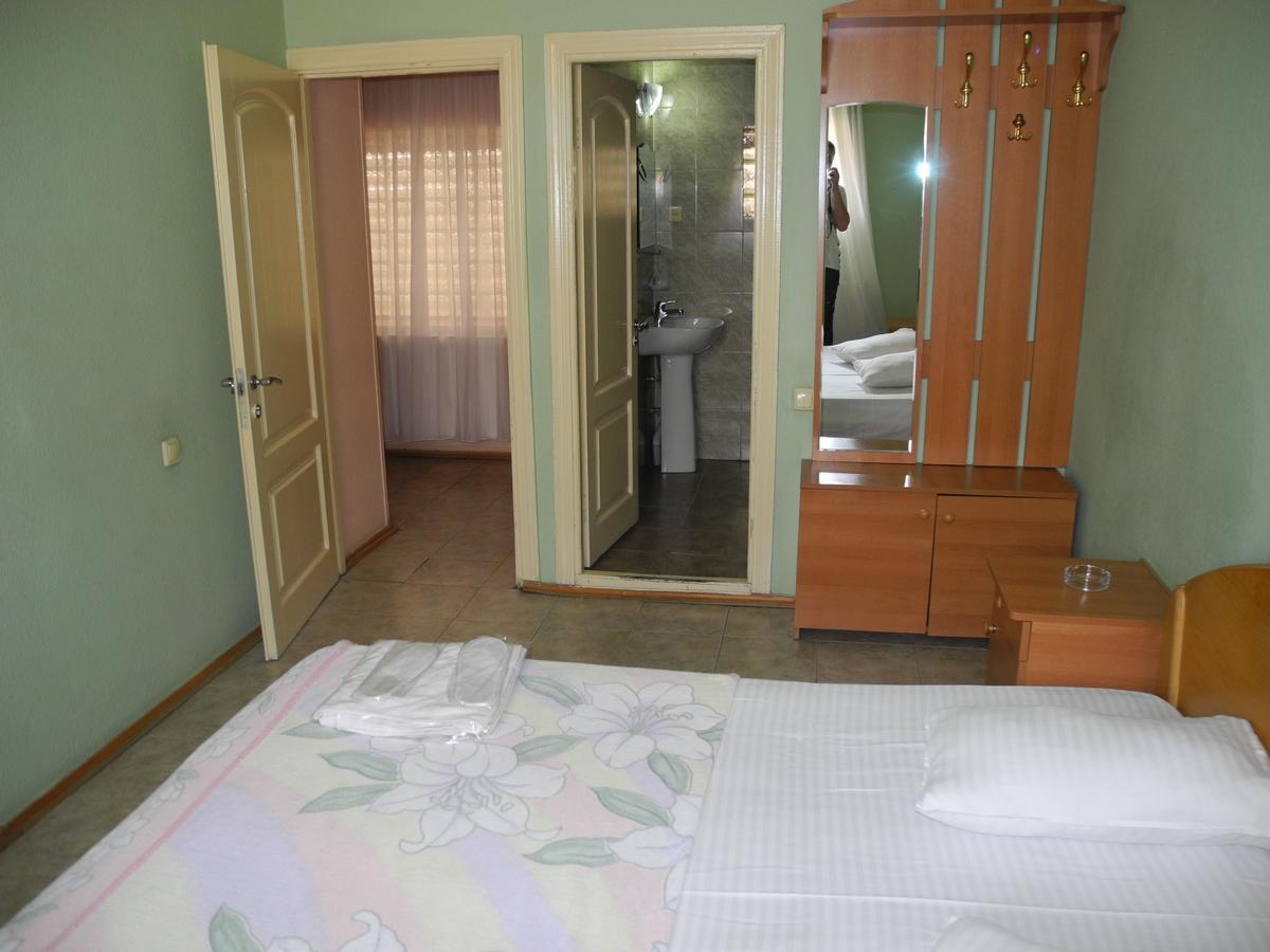 Hotel Sachveno Тбілісі Екстер'єр фото